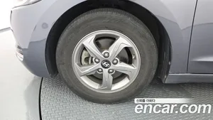 Hyundai Avante, 2016 — миниатюра 4