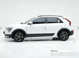 Kia Niro, 2023 — миниатюра 3