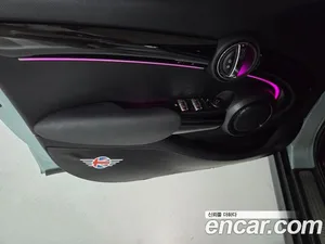 Mini Cooper, 2018 — миниатюра 14