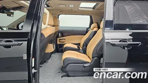Kia Carnival, 2023 — миниатюра 17