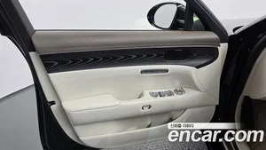 Genesis G90, 2023 — миниатюра 14