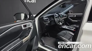 Ford Explorer, 2021 — миниатюра 10