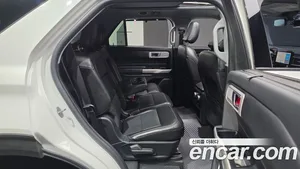 Ford Explorer, 2021 — миниатюра 12