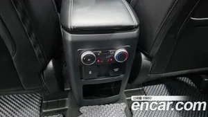 Ford Explorer, 2021 — миниатюра 18
