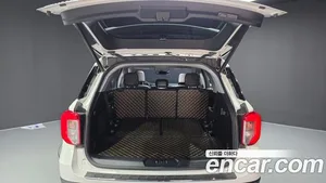 Ford Explorer, 2021 — миниатюра 20