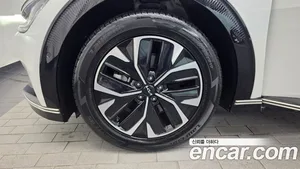 Kia EV6, 2022 — миниатюра 5