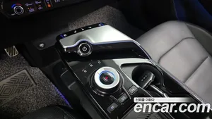 Kia EV6, 2022 — миниатюра 9
