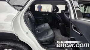Kia EV6, 2022 — миниатюра 12