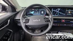 Kia EV6, 2022 — миниатюра 13