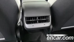 Tesla Model Y, 2022 — миниатюра 25
