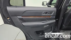 Ford Explorer, 2018 — миниатюра 15