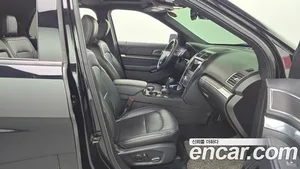 Ford Explorer, 2018 — миниатюра 16