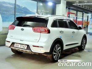 Kia Niro, 2016 — миниатюра 2