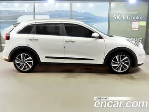 Kia Niro, 2016 — миниатюра 20