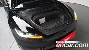 Tesla Model 3, 2024 — миниатюра 5