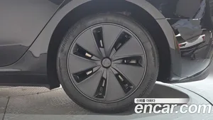 Tesla Model 3, 2024 — миниатюра 6