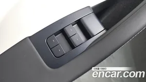 Tesla Model 3, 2024 — миниатюра 26