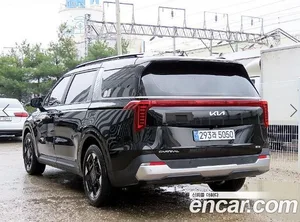 Kia Carnival, 2024 — миниатюра 3