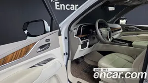 Cadillac Escalade, 2021 — миниатюра 13