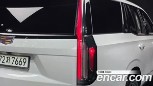 Cadillac Escalade, 2021 — миниатюра 9