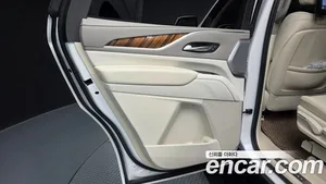 Cadillac Escalade, 2021 — миниатюра 15