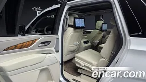 Cadillac Escalade, 2021 — миниатюра 16