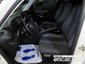 Peugeot 2008, 2021 — миниатюра 6