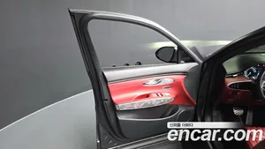 Genesis GV70, 2022 — миниатюра 14