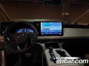 Lexus LM, 2025 — миниатюра 10