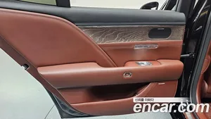Genesis G90, 2022 — миниатюра 15