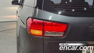 Kia Carnival, 2015 — миниатюра 8