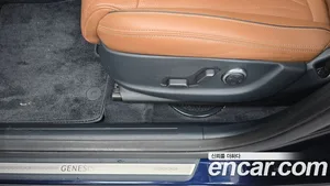 Genesis GV70, 2023 — миниатюра 31