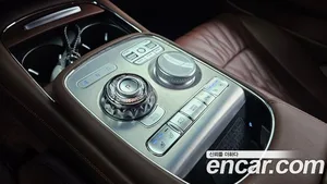 Genesis G90, 2023 — миниатюра 12