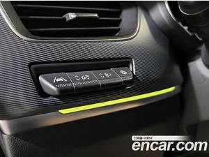 Renault XM3, 2020 — миниатюра 14