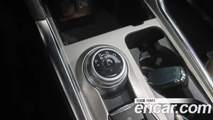 Ford Explorer, 2021 — миниатюра 9