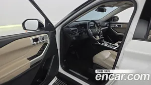 Ford Explorer, 2021 — миниатюра 10