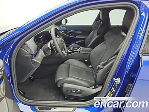 BMW M5, 2025 — миниатюра 11