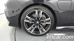 BMW 7-Series, 2023 — миниатюра 5