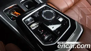 BMW 7-Series, 2023 — миниатюра 9