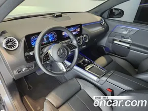 Mercedes-Benz EQA, 2025 — миниатюра 12