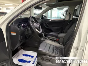 Volkswagen Tiguan, 2021 — миниатюра 10