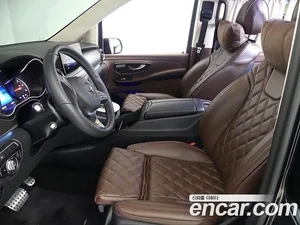 Mercedes-Benz V-Class, 2023 — миниатюра 6