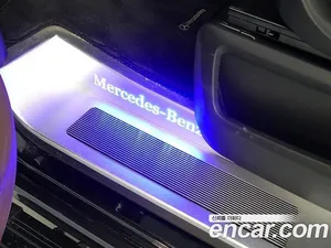 Mercedes-Benz V-Class, 2023 — миниатюра 14