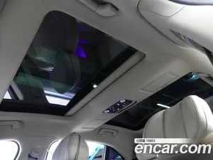 Bentley Flying Spur, 2023 — миниатюра 16