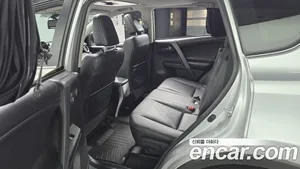 Toyota RAV4, 2015 — миниатюра 11