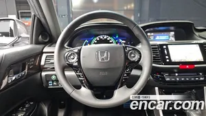 Honda Accord, 2017 — миниатюра 13