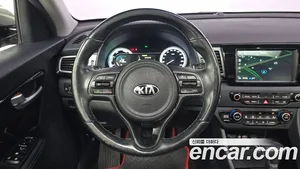 Kia Niro, 2016 — миниатюра 18