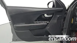 Kia Niro, 2016 — миниатюра 13