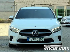 Mercedes-Benz A-Class, 2022 — миниатюра 1
