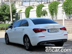 Mercedes-Benz A-Class, 2022 — миниатюра 3